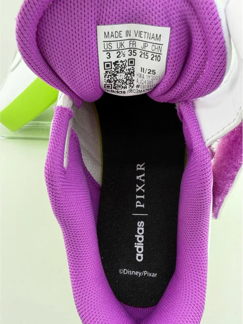 Adidas Pixar Buzz Lightyear Kids Sneakers White Green Purple Size 3 - Picture 3 of 5